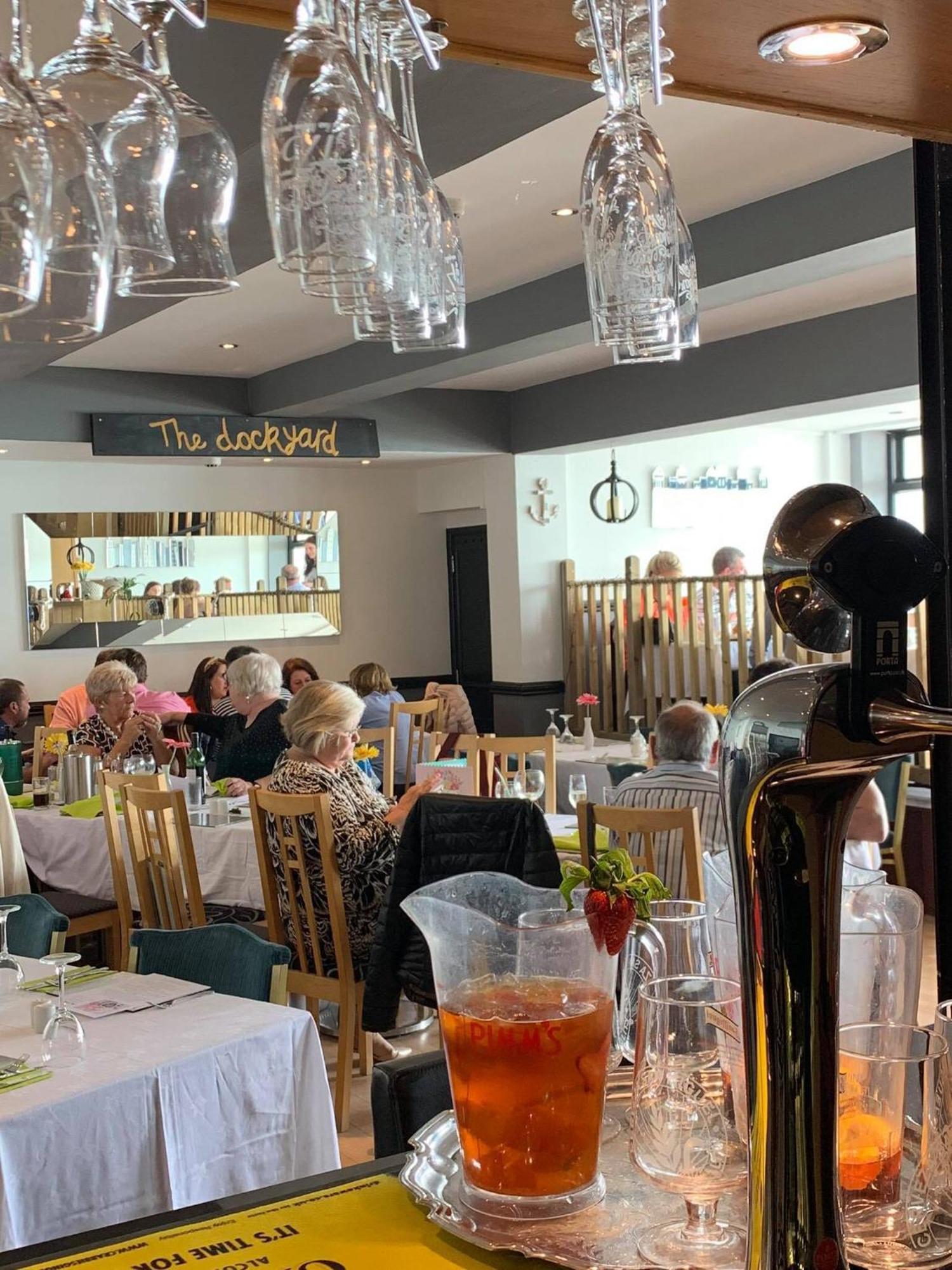 Saint Helier Jersey Marina Metro Hotel מראה חיצוני תמונה