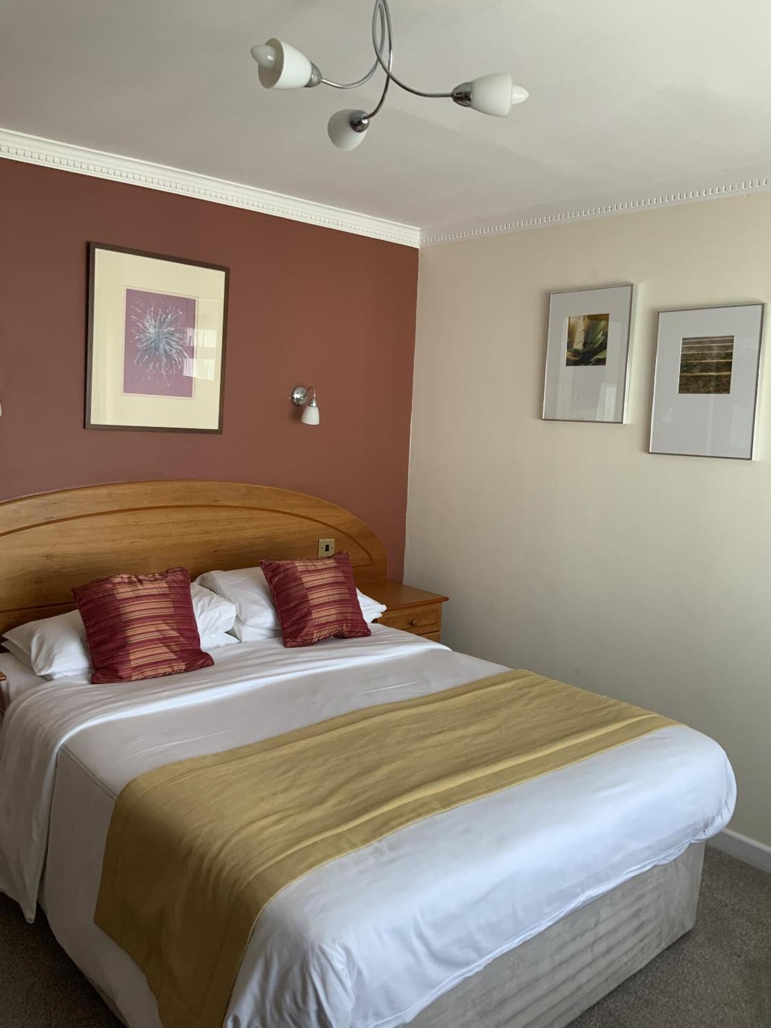 Saint Helier Jersey Marina Metro Hotel חדר תמונה