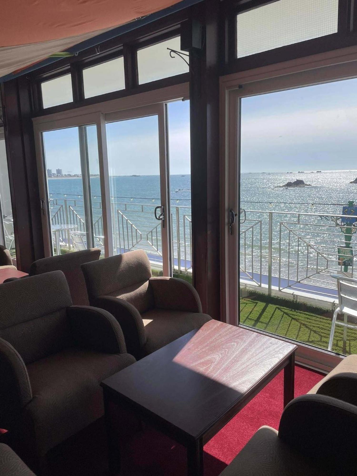 Saint Helier Jersey Marina Metro Hotel מראה חיצוני תמונה